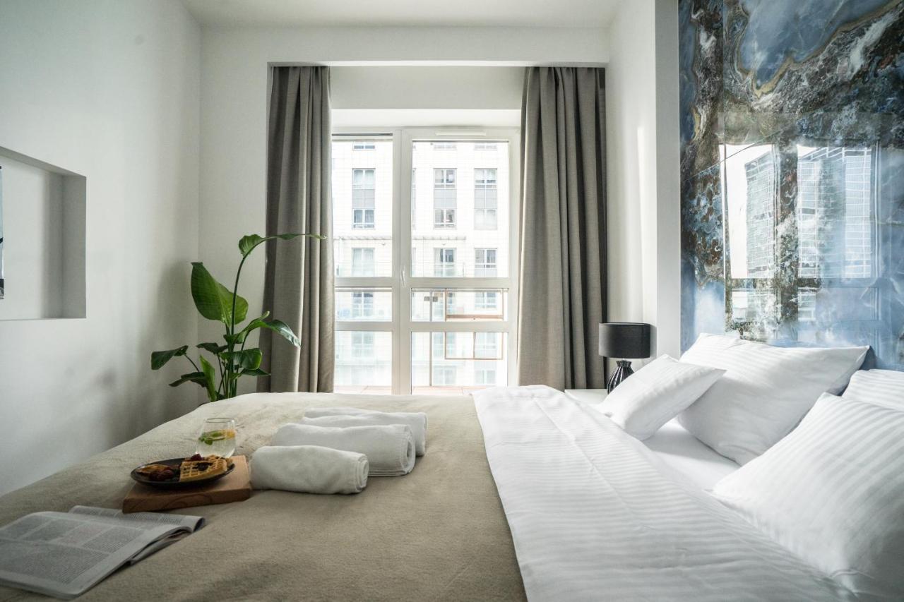 Oomph Warsaw Central Luxurious Air-Conditioned Apartment With Balcony Bagian luar foto