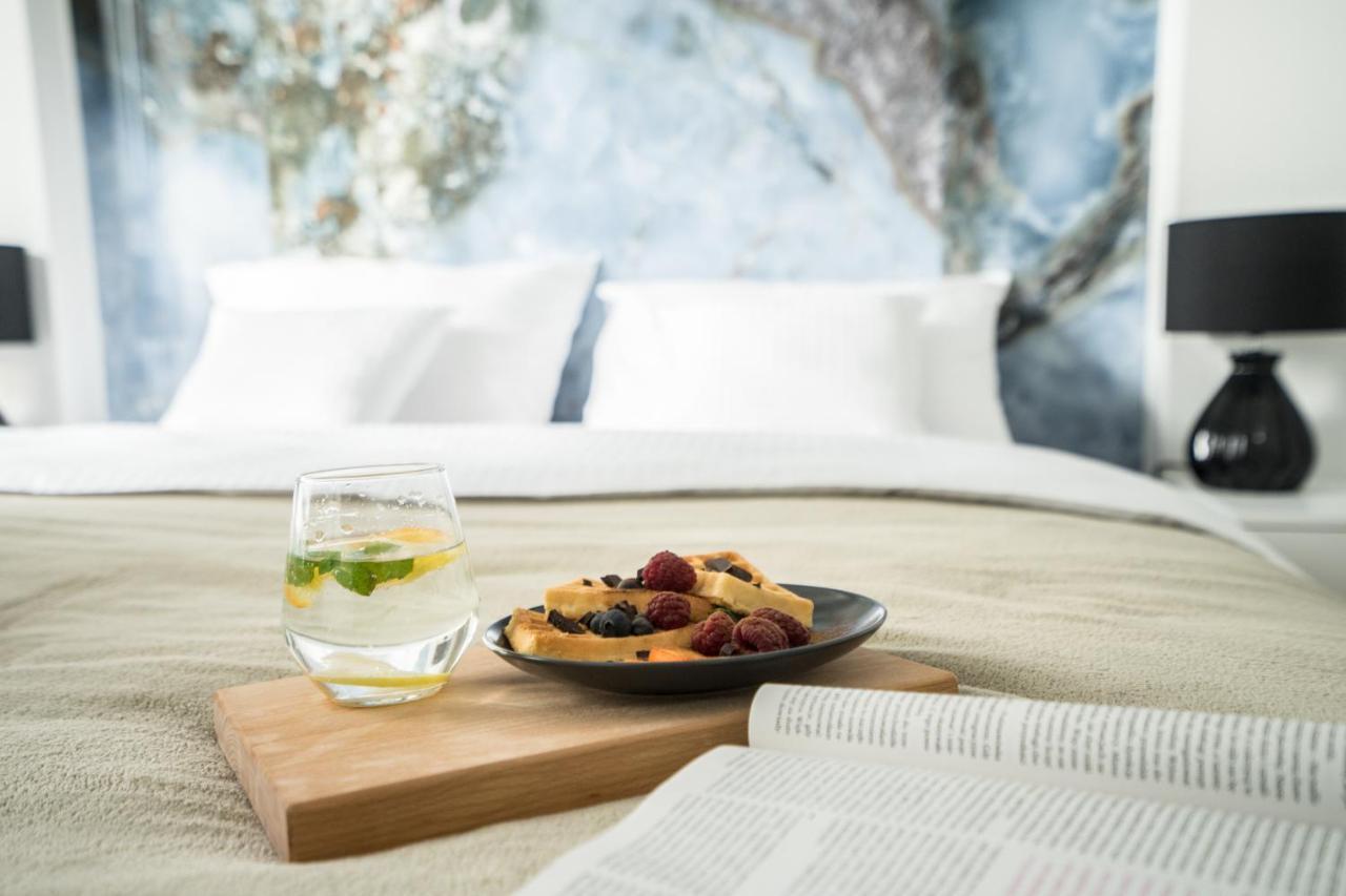 Oomph Warsaw Central Luxurious Air-Conditioned Apartment With Balcony Bagian luar foto