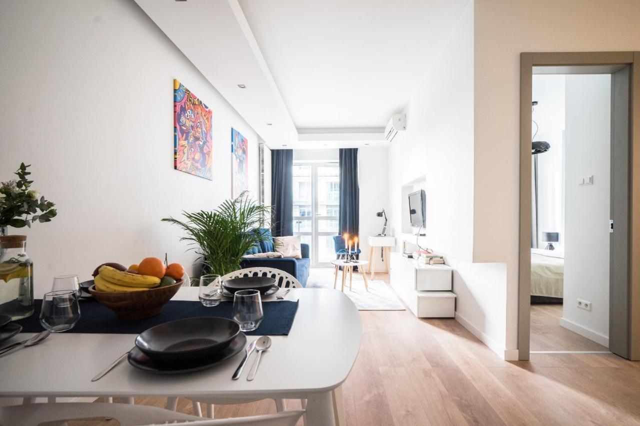 Oomph Warsaw Central Luxurious Air-Conditioned Apartment With Balcony Bagian luar foto