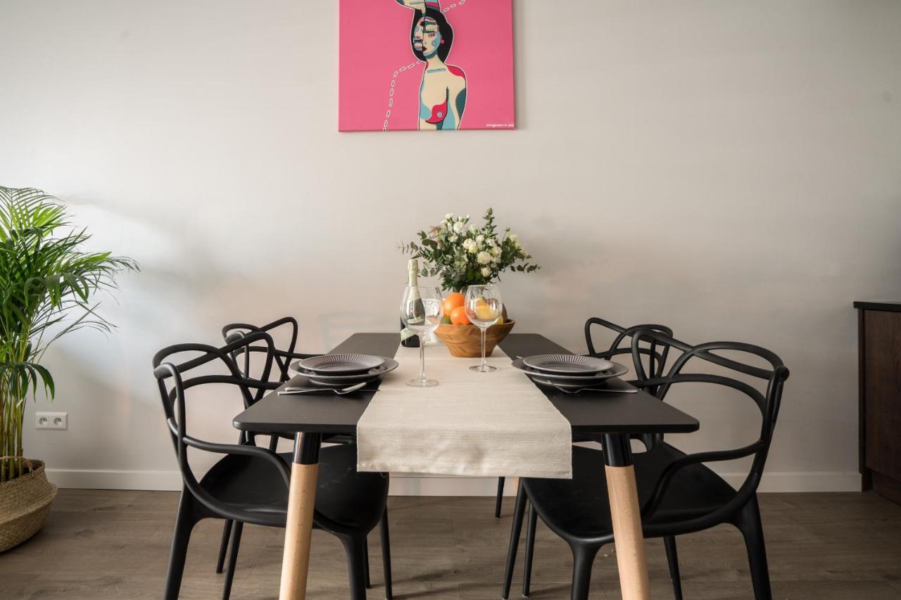 Oomph Warsaw Central Luxurious Air-Conditioned Apartment With Balcony Bagian luar foto