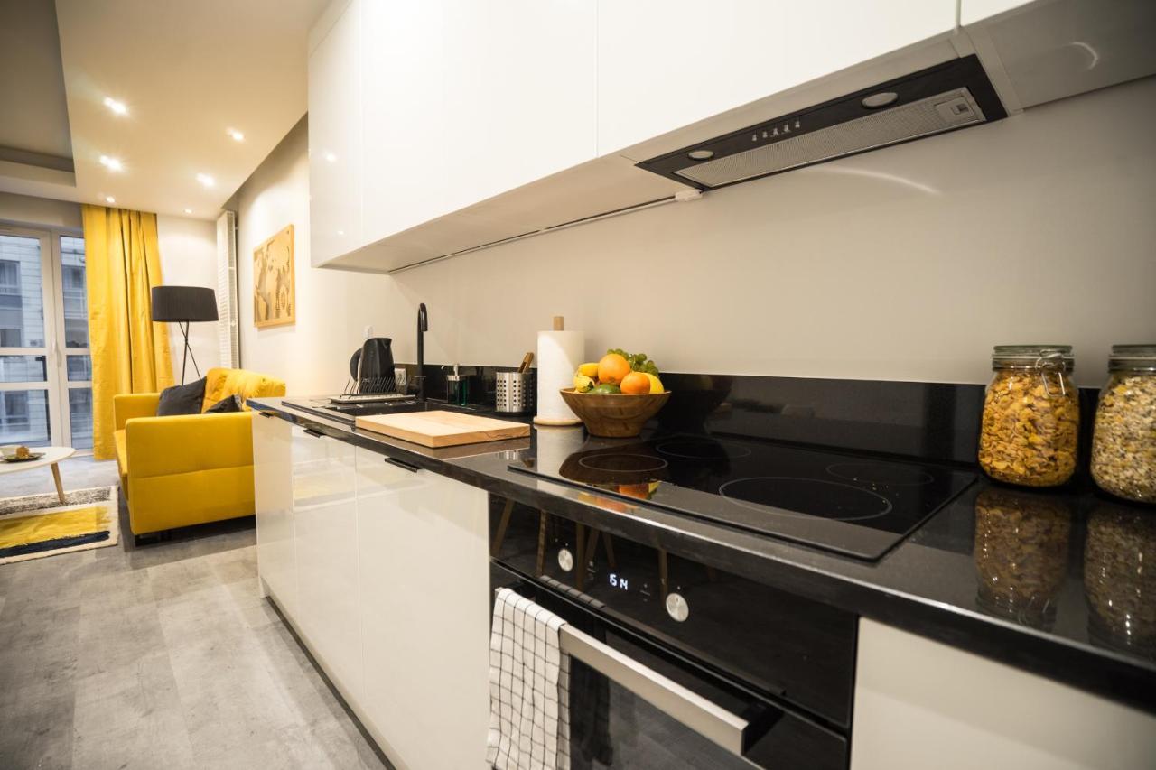 Oomph Warsaw Central Luxurious Air-Conditioned Apartment With Balcony Bagian luar foto